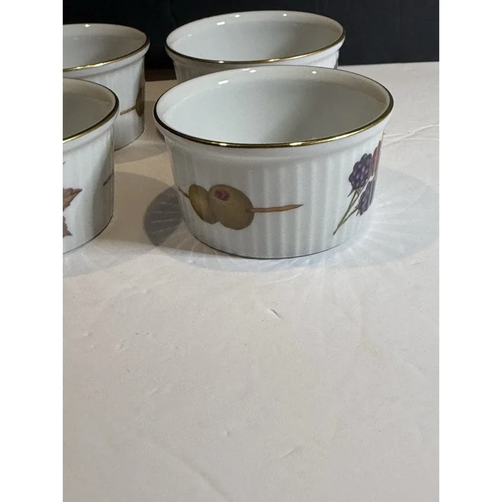 4 Vintage Royal Worcester Evesham Gold Ramekins Porcelain Fruit England 3.5in